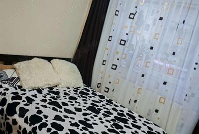 Apartament cu 3 camere decomandat în Central - 1