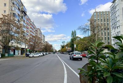 Vanzare Apartament 3 Camere 70 Mp 2 Bai  Parc Sebastian Vedere Libera Vanzare Apartament 3 Camere 70 Mp 2 Bai  Parc Sebastian Vedere Libera - 17