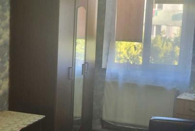 Apartament cu 3 camere semidecomandat în Trivale - 2