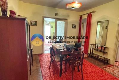 Apartament cu 3 camere decomandat în Mărăței