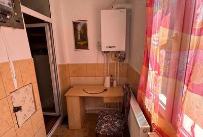 Apartament cu 2 camere decomandat, mobilat în Central - 1