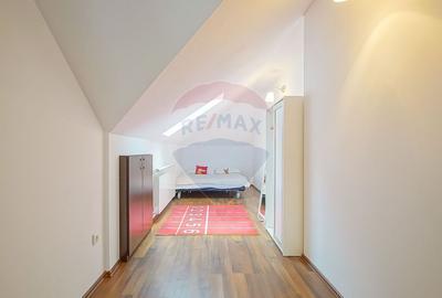 Apartament cu 5 camere decomandat, mobilat în Zamora - 30