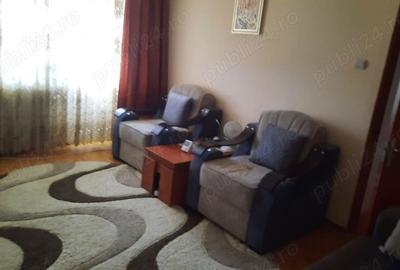 Apartament cu 4 camere nedecomandat în Motru - 10