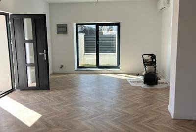 Casă individuală cu 4 camere cu Teren 220 Mp în Corbeanca - 1