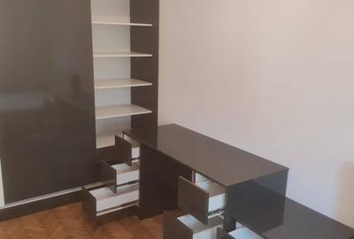 Apartament cu 3 camere decomandat, mobilat în Central - 8