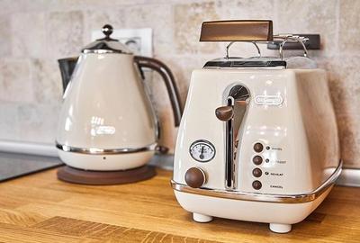 Apartament amenajat deosebit, Mamaia Centru, vedere mare, termen lung, terasa - 7