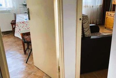 Garsonieră decomandată, mobilată în Astra - 4