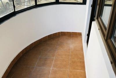 Garsonieră decomandată, mobilată în Tei - 6