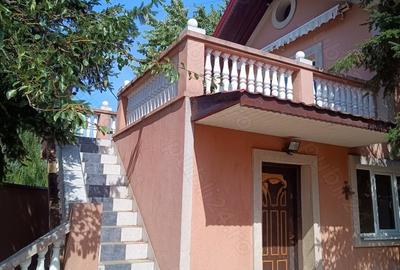 Casă cu 5 camere cu Teren 1000 Mp în Postăvari - 9