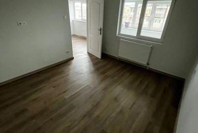 Apartament cu 2 camere semidecomandat în Central - 6