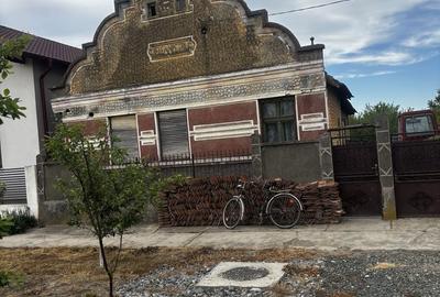Casă cu 4 camere în Șicula - 2