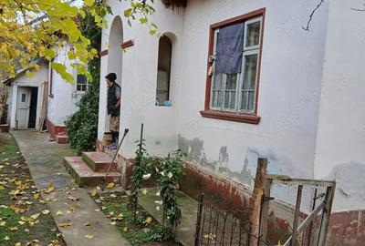 Vand casa com.Vadu Pasii sat Foc?ani - 1