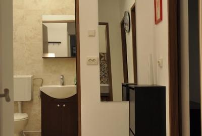 Apartament cu 2 camere decomandat în Circumvalațiunii - 4