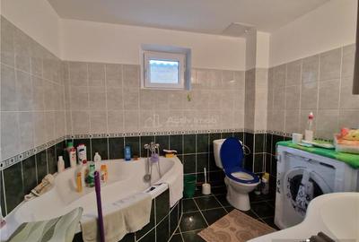 Casă cu 4 camere cu Teren 535 Mp în Bariera Vâlcii - 8