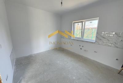 Casă individuală cu 4 camere cu Canalizare în Utvin - 6