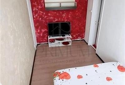 MEDICINA - ETAJ 3 - DECOMANDAT - 4 CAMERE - DEBARA - CENTRALA PROPRIE - CLIMA - 3