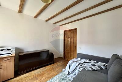 Casa de lemn cu teren generos de 1312 mp de vanzare in Fundulea - 12