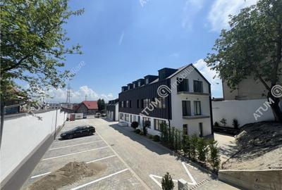 Apartament cu 3 camere decomandat în Turnișor - 5