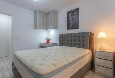 Apartament cu 3 camere decomandat, mobilat în Tractorul - 10
