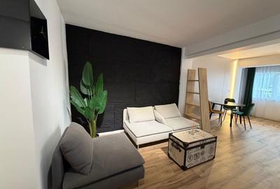 Apartament cu 2 camere decomandat în Calea Turzii