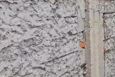 Casă cu Teren 68 Mp în Central