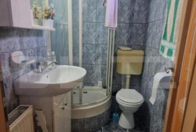 Casă cu 5 camere cu Canalizare în Centrul Civic - 4