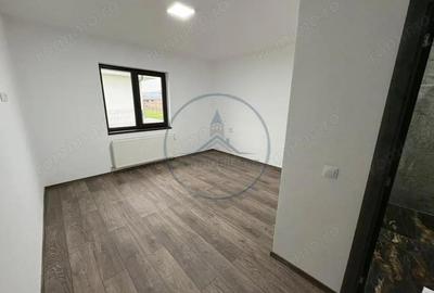 Casă cu 3 camere cu Teren 700 Mp în Central - 4