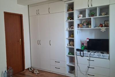 Bulevardul Dacia, Calea Grivitei - 1