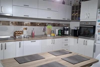 Casă cu 4 camere cu Teren 350 Mp în Central - 14