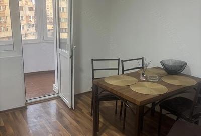 Apartament cu 2 camere decomandat în Trocadero - 5