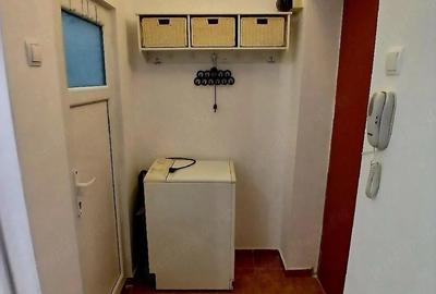Garsonieră semidecomandată în Vitan