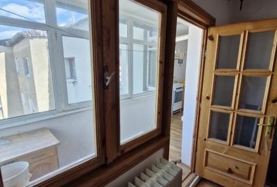 Apartament 3 camere - Comanesti, central. - 5