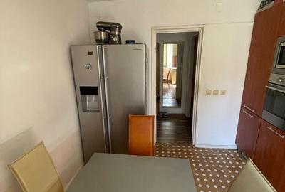 Apartament cu 3 camere în Central - 6