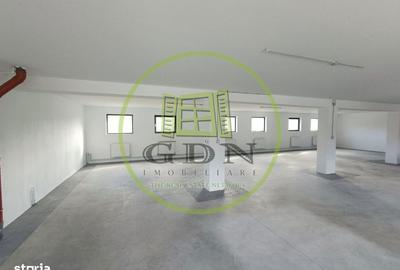 Spațiu comercial, de 180 mp, în Central - 6