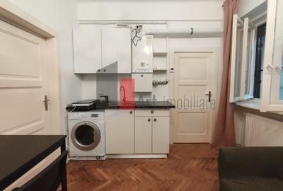 Garsoniera de inchiriat in zona Magheru (ultracentral) - 5