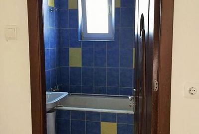 Apartament cu 2 camere de vanzare, etaj intermediar, Dealul Florilor - 2