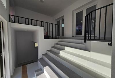 Spațiu comercial, de 100 mp, în Central - 1