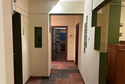 Apartament cu 3 camere decomandat în Nicolina - 5