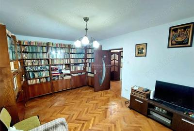 4 camere, 80 mp , etaj 4, zona Balcescu, Aleea Parcului - 2