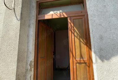Casă cu 2 camere cu Teren 78 Mp în Central - 3