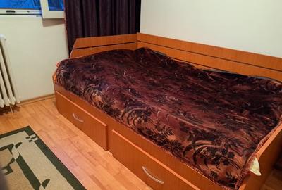 Inchiriez apartament 3 camere,3 minute de metrou titan - 12