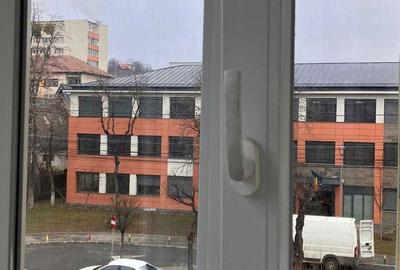 Apartament cu 3 camere semidecomandat în Dosu Bricii - 15