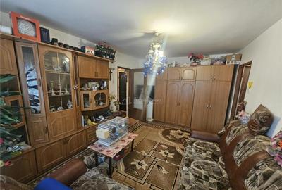 Resita, 2 Cam. Cf. 1, Mobilat Utilat, Bulevard, Micro 2 - 12