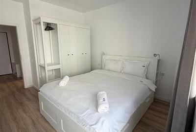 Apartament cu 2 camere decomandat în Tractorul - 3