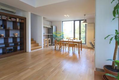 Duplex - Proiect castigator al "Anualei de Arhitectura" - 3 camere - 6