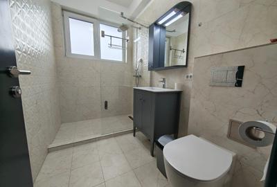 Casa individuala  -  3 camere    -  MOBILATA  - gaz, curent + panouri solare - 5