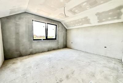 Duplex cu 4 camere cu Canalizare în Moșnița Nouă - 17