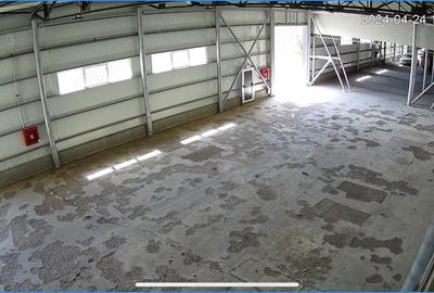 Spațiu comercial, de 1,200 mp, în Central - 4