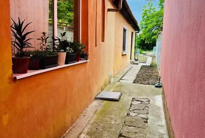 Casă cu 2 camere cu Canalizare în Bogdăneștilor - 1