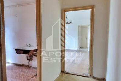 Apartament 2 camere, centrala proprie, zona Bucovina - 3